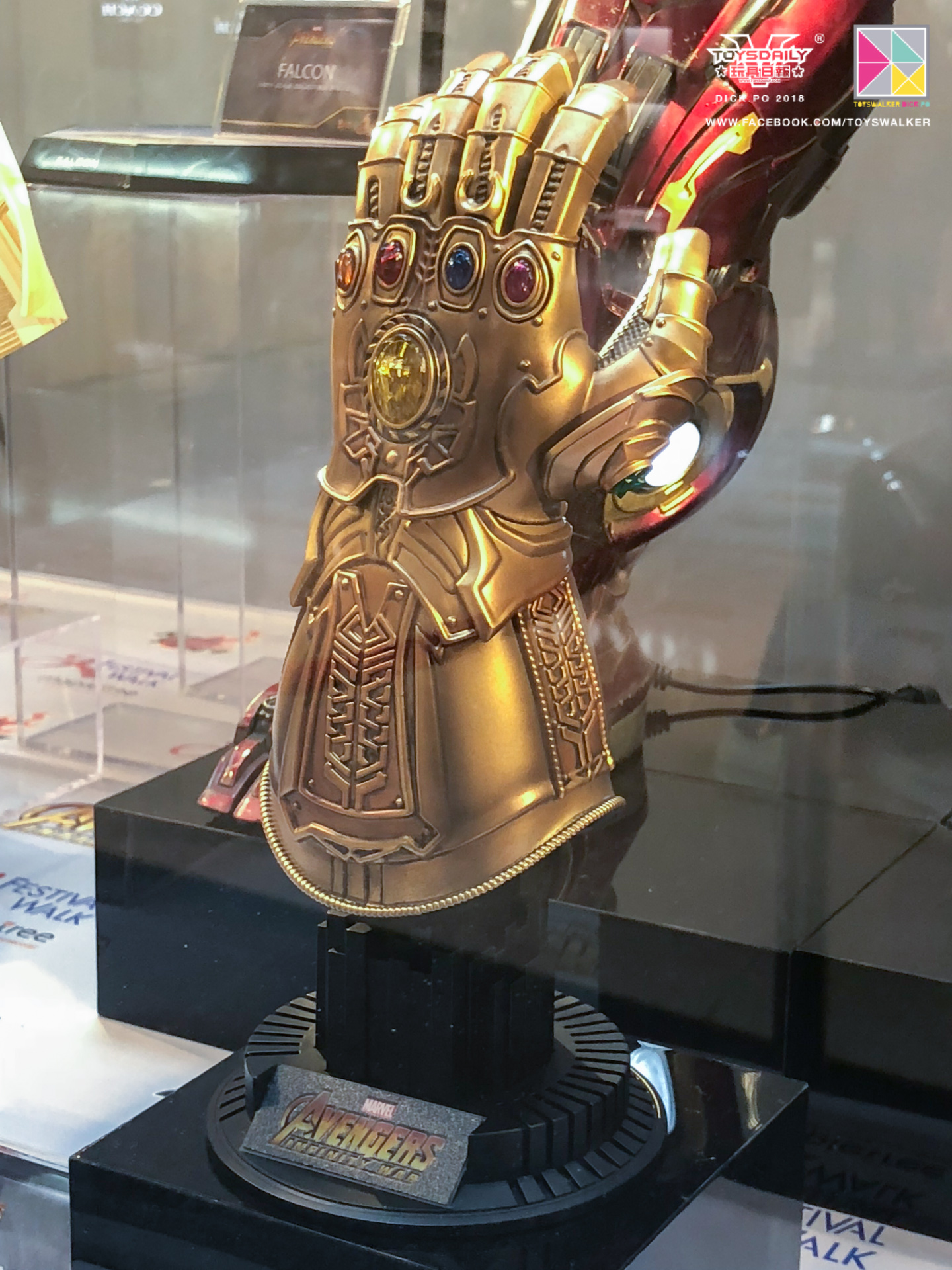 Exhibition Hot Toys : Avengers - Infinity Wars  NvRHf0Wh_o