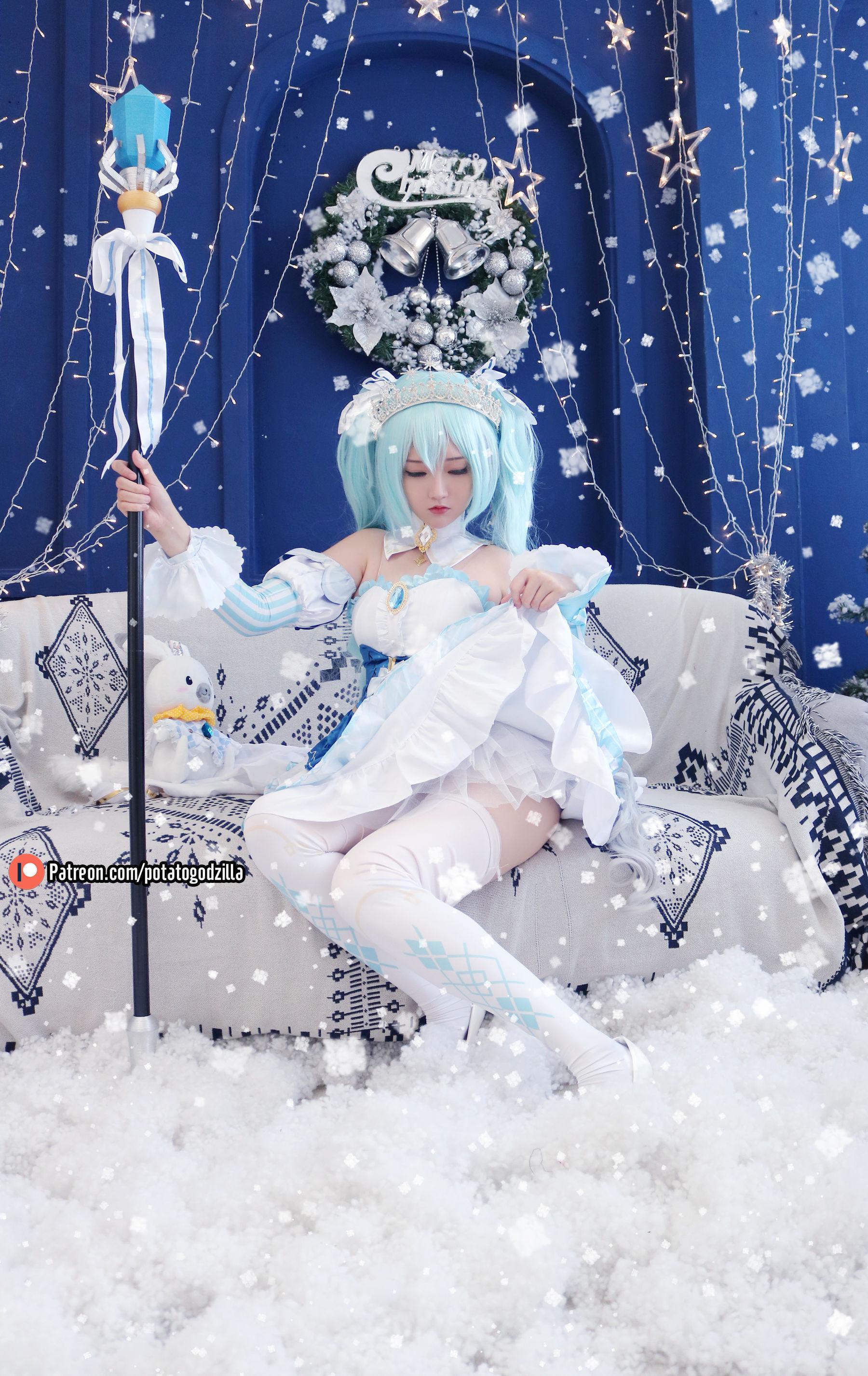 Coser小姐姐Potato Godzilla – Snow Miku(20)