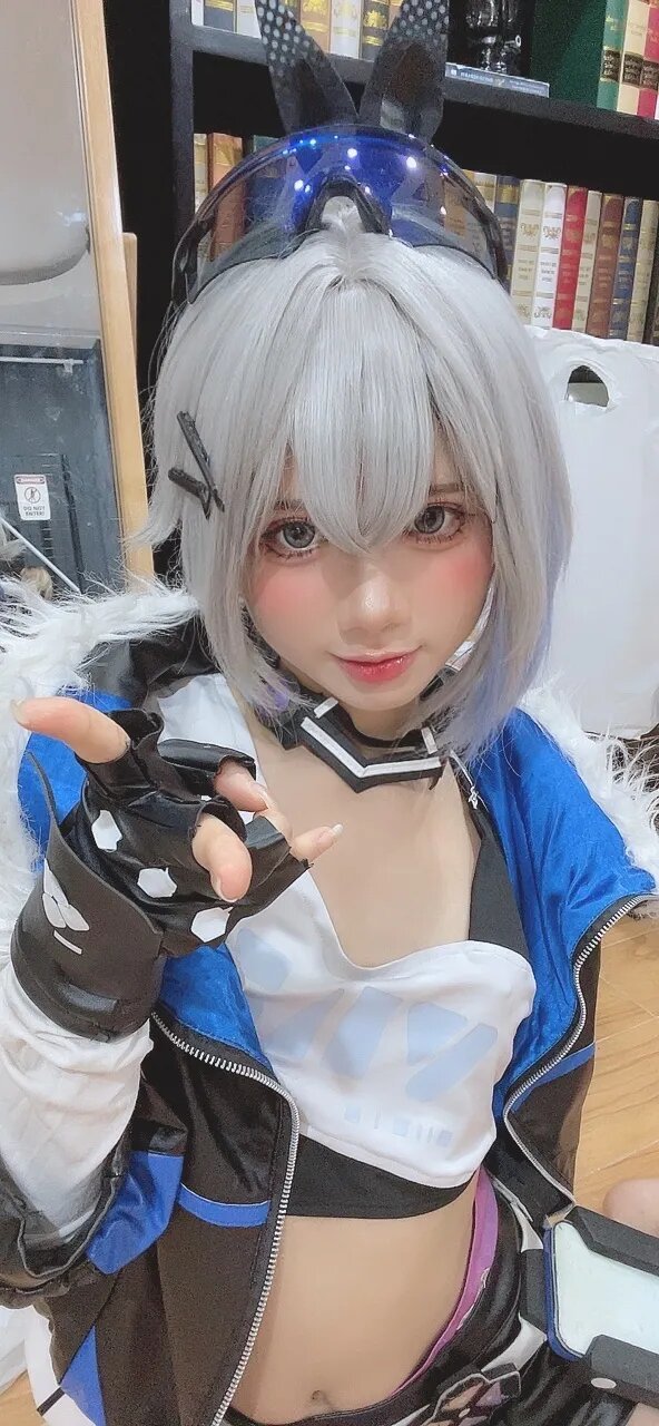 PoppaChan - SilverWolf