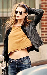 Behati Prinsloo YaK5o0eO_o