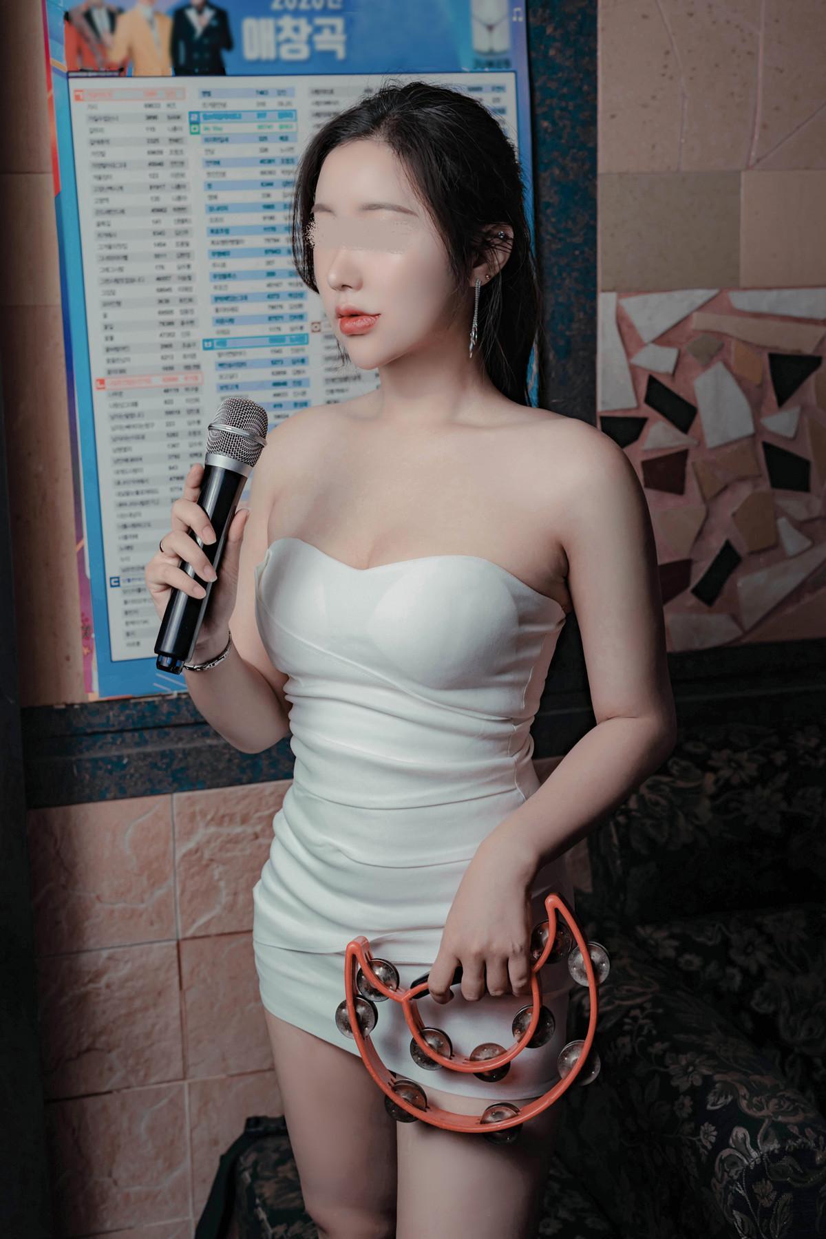 Cony 코니, PUSSYLET Vol.33 ‘Nude Karaoke’ Set.01(17)