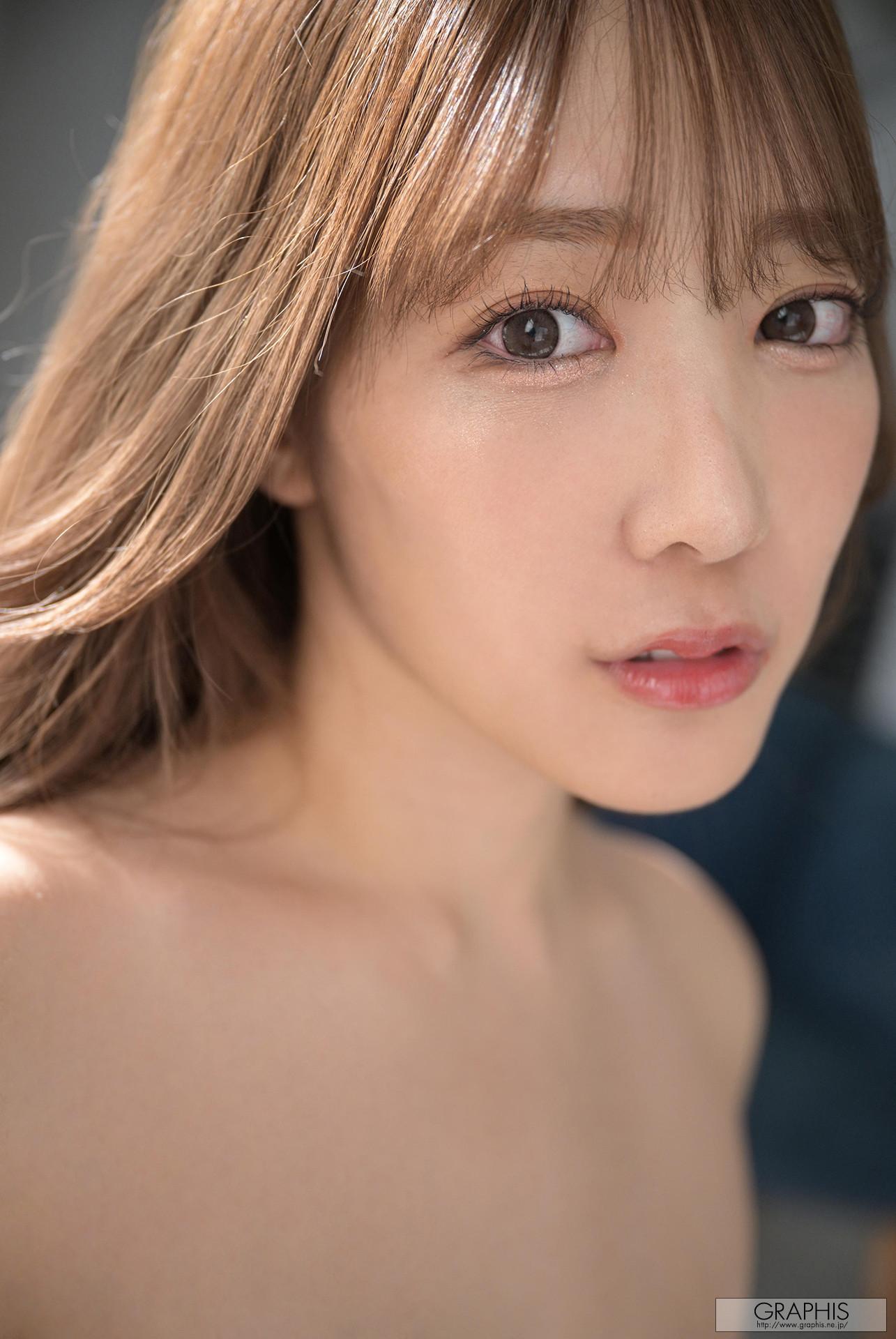 Conan Koyoi 小宵こなん, [Graphis] Gals 「Amazing Sexy」 Vol.4(15)