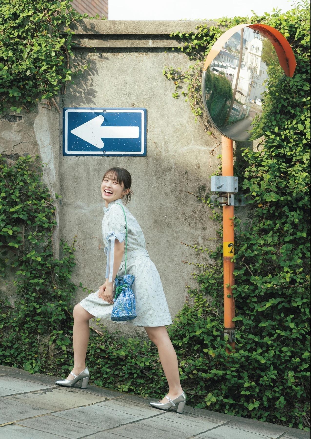 Rikako Aida 逢田梨香子, 写真集 「日々」 Set.01(15)