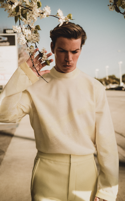 Will Poulter KuB1OPqx_o