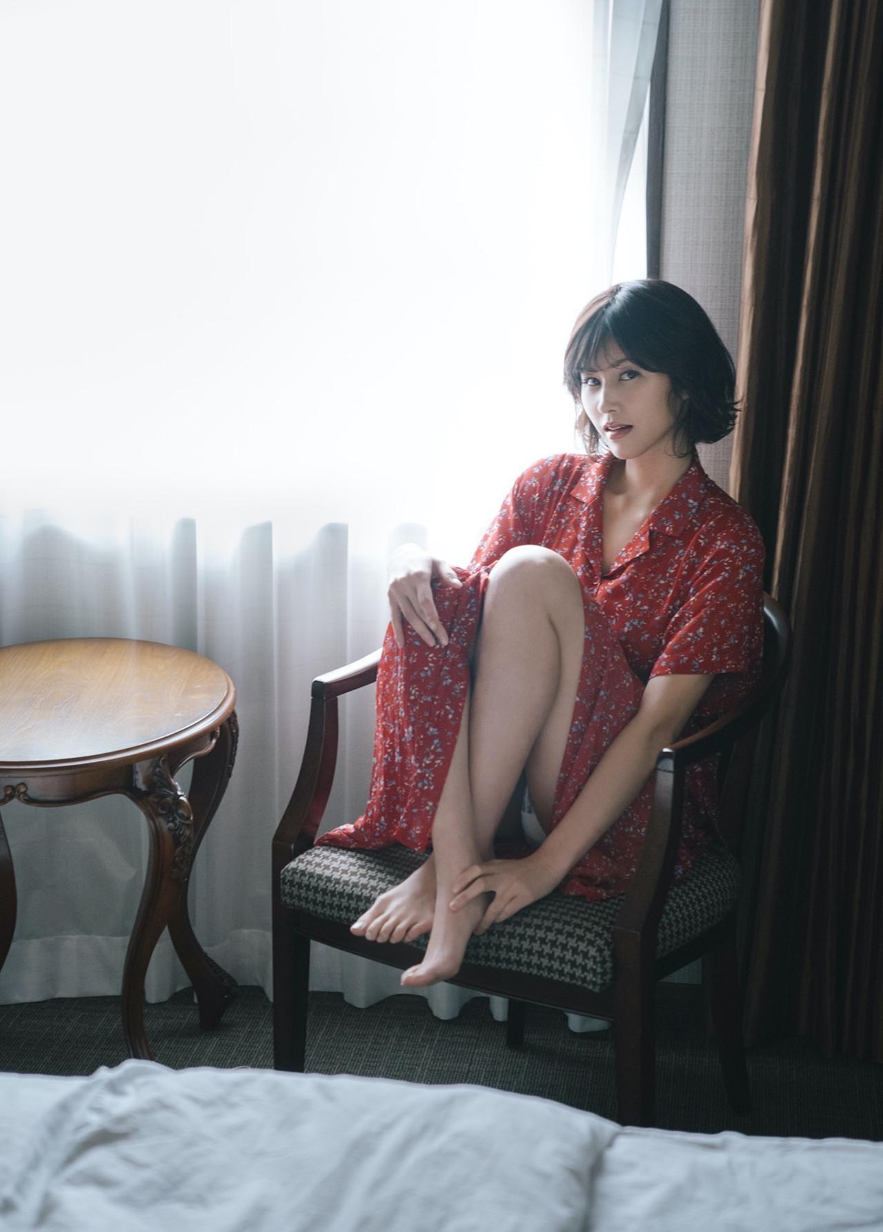 Suzume Mino 美乃すずめ, アサ芸SEXY女優写真集 「愛人のスズメ」 Set.03(1)