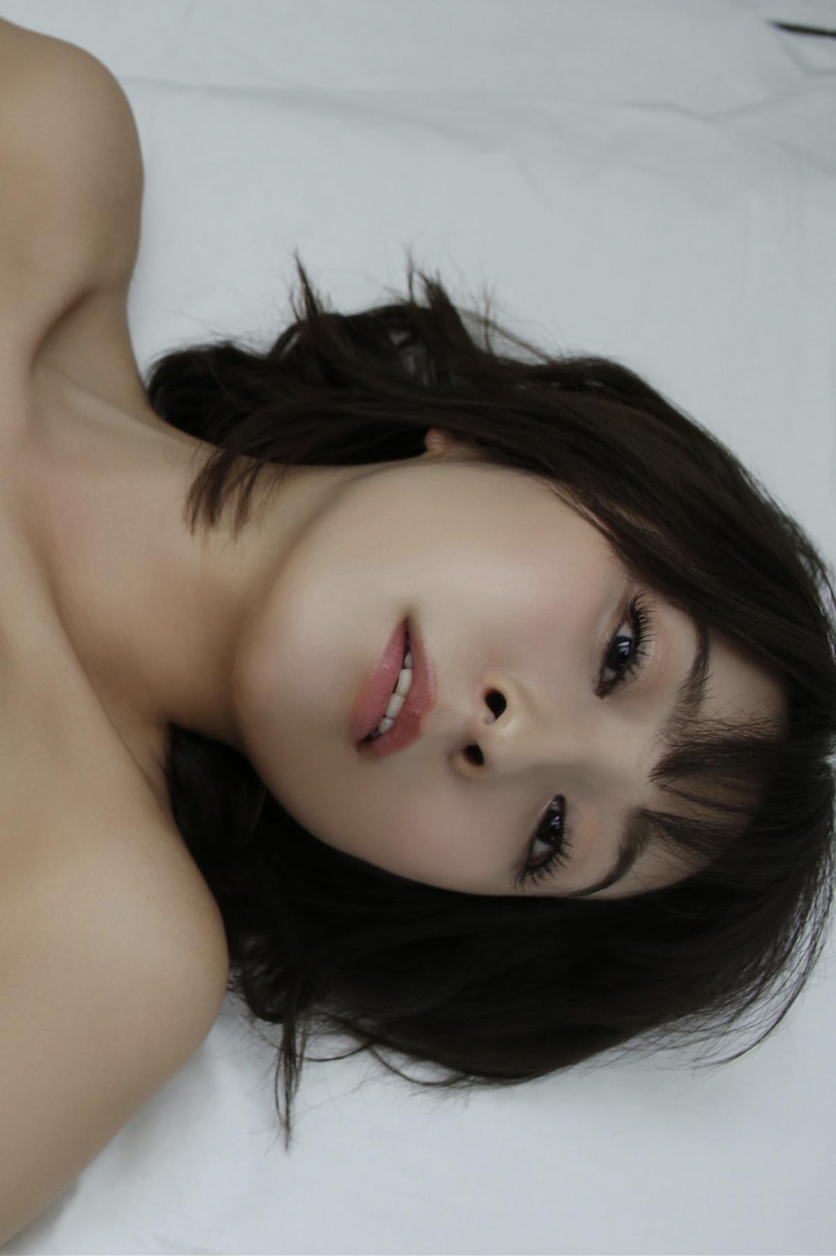 Saki Ogata 緒方咲, 写真集 「美脚の天使」 Set.02(42)