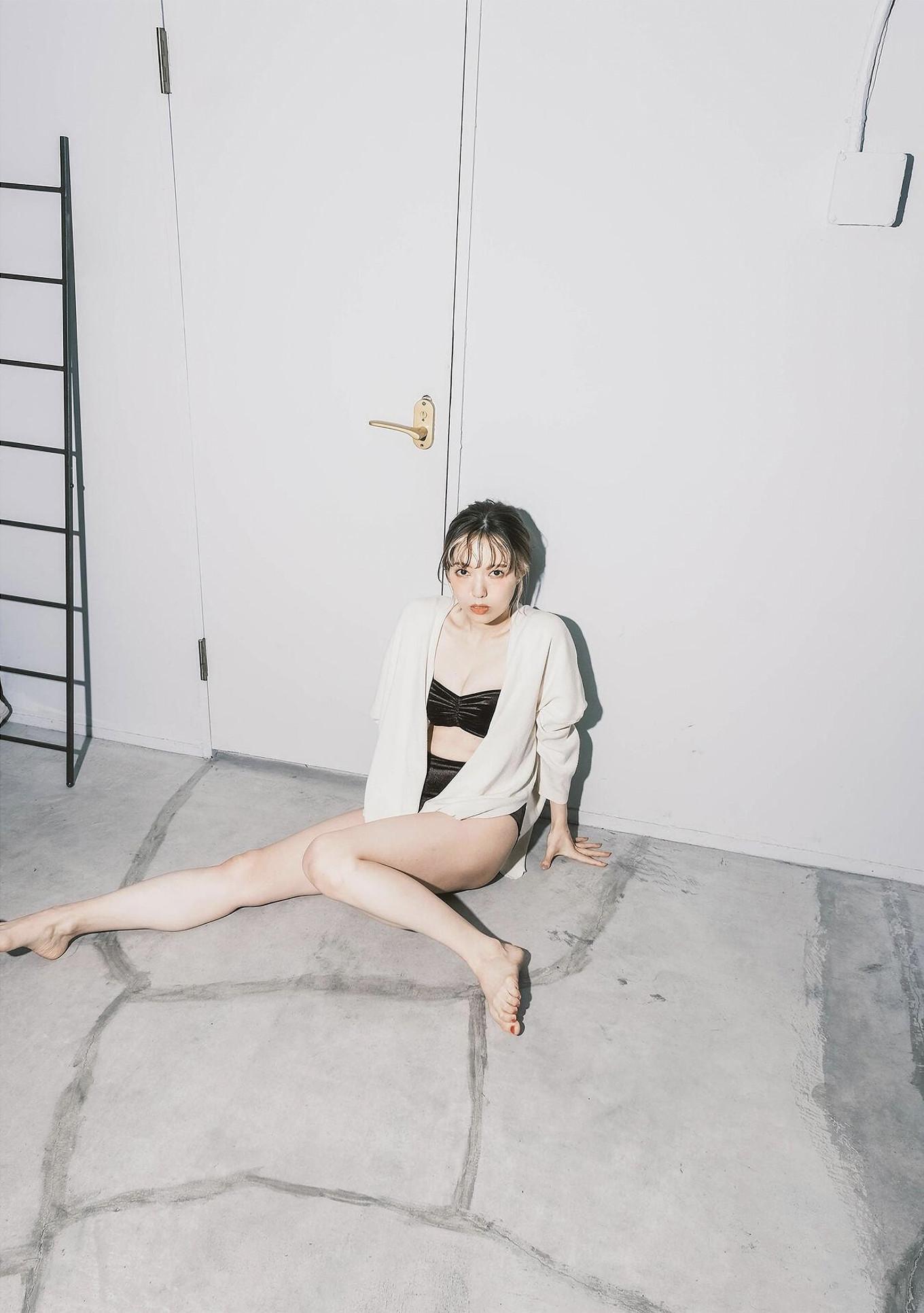 Misa Honma 本間ミサ, 写真集 「ニューヒロイン」 Set.03(10)