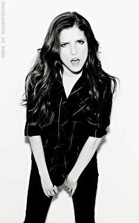 Anna Kendrick Jne2zQjX_o