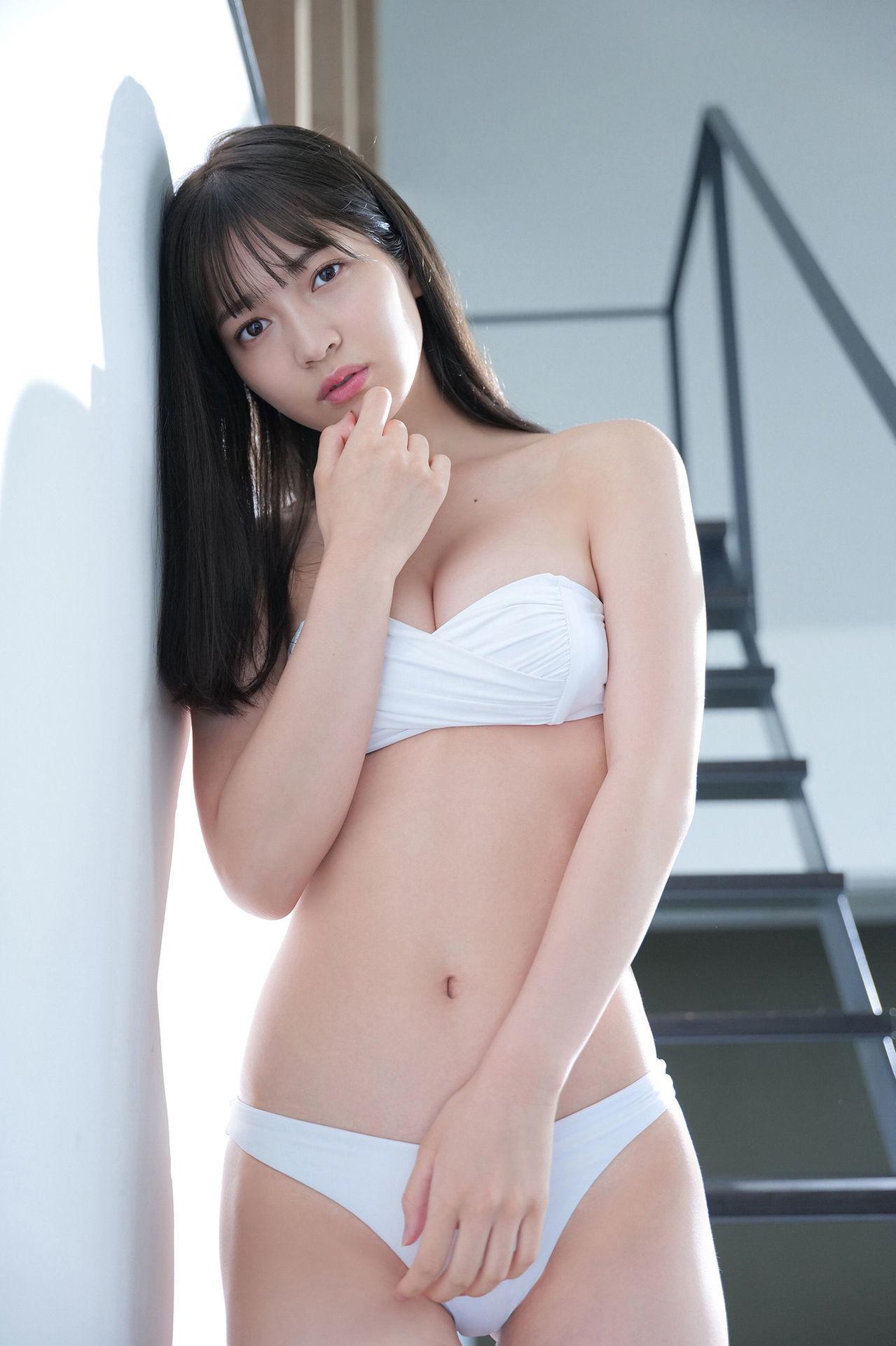 Nanako Kurosaki 黒嵜菜々子, ヤンマガWeb ヤンマガアザーっす！ ＹＭ２０２１年３１号未公開カット(7)