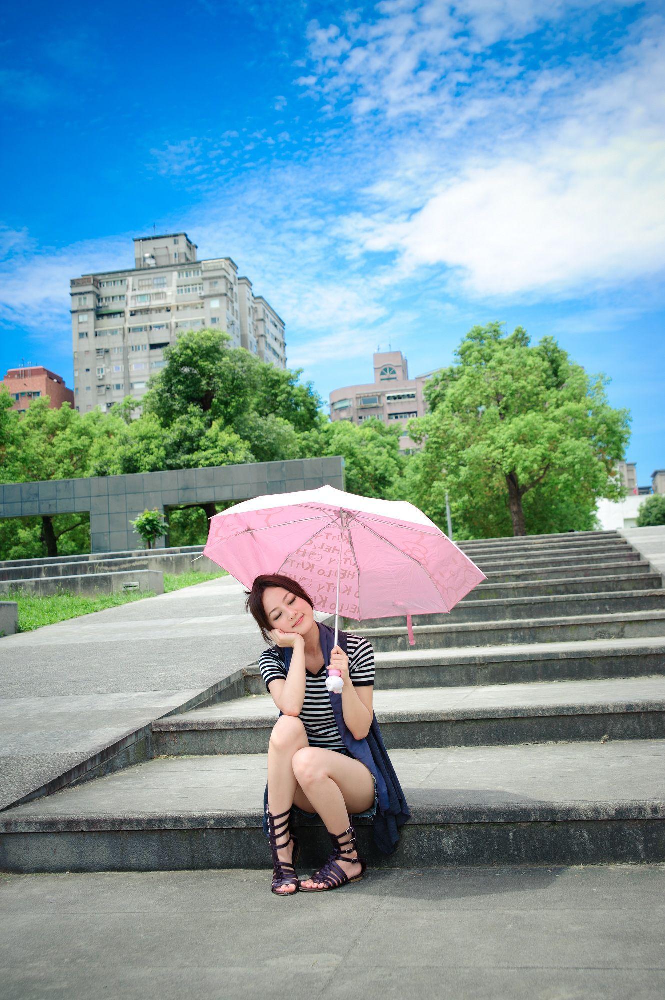 张允霏/果子MM《永和四號公園外拍》写真集(34)