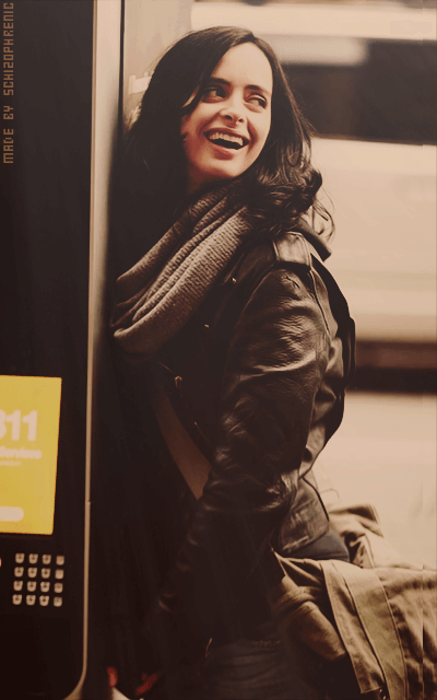 Krysten Ritter 8JcQKFVv_o