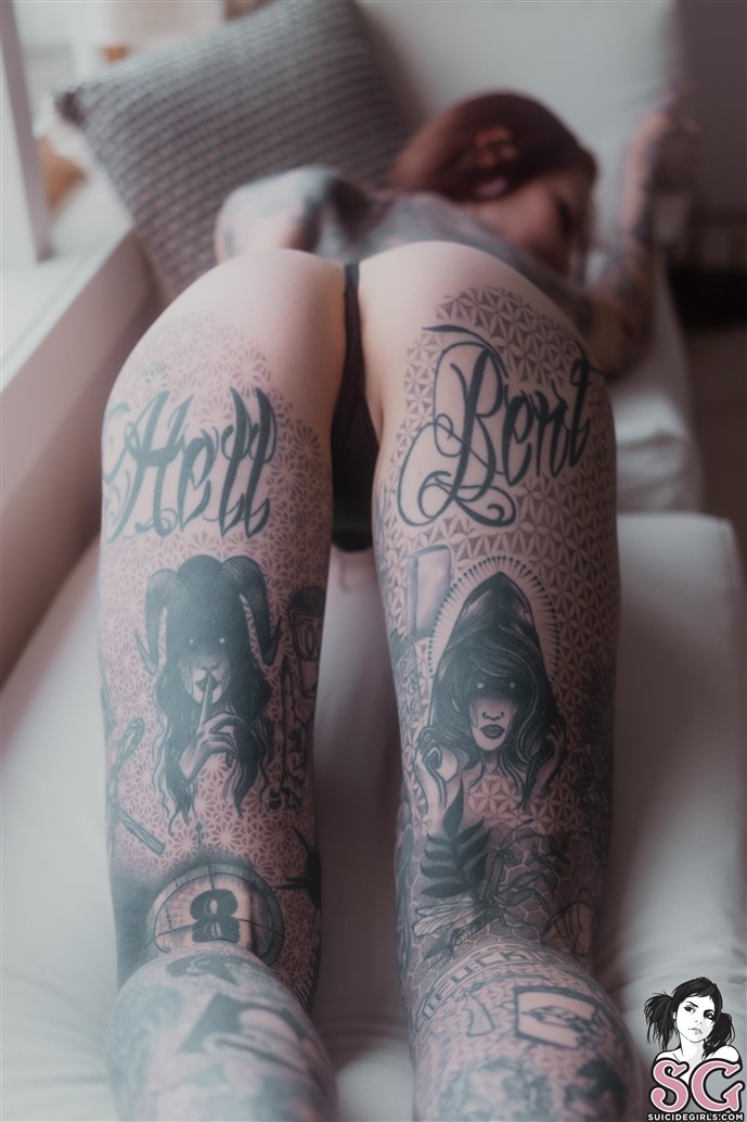 suicide girls