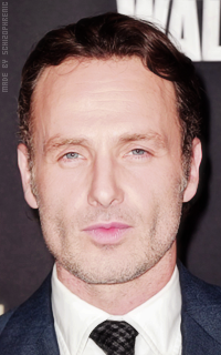 Andrew Lincoln Ur9rcSeD_o