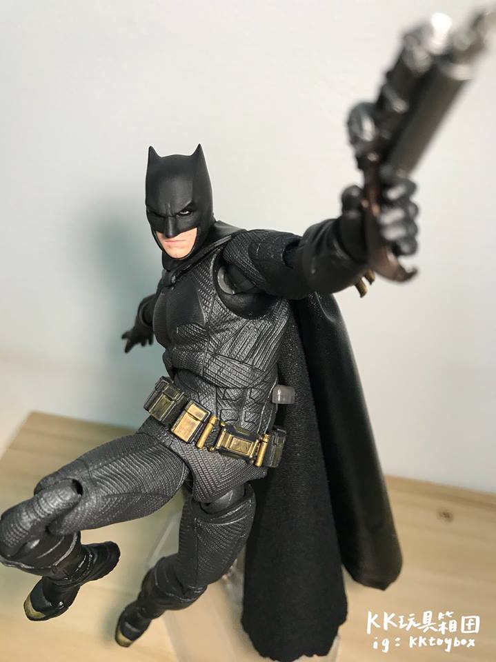 Justice League DC - Mafex (Medicom Toys) - Page 3 BLvAinON_o