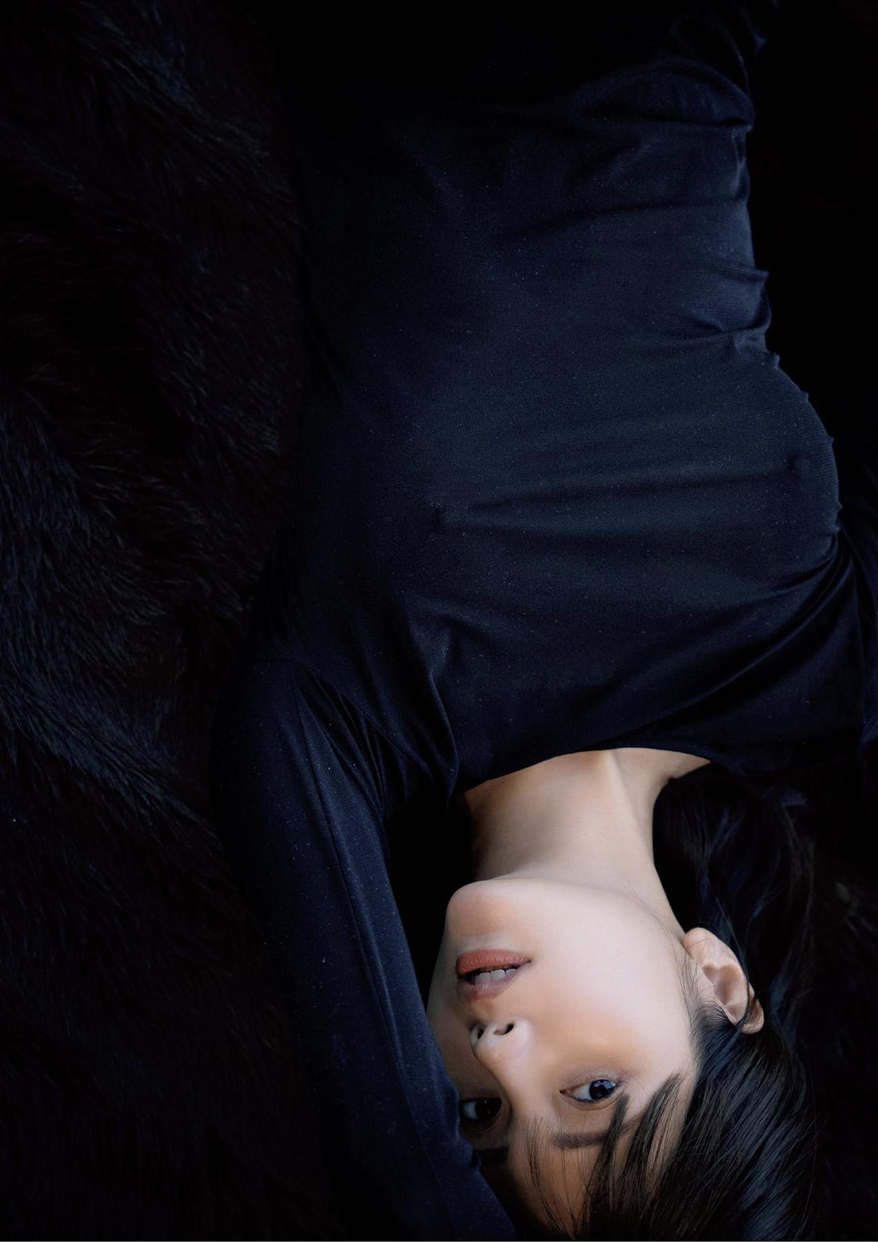Miki Nanri 南里美希, 2nd 写真集 『jamais vu』 Set.04(28)