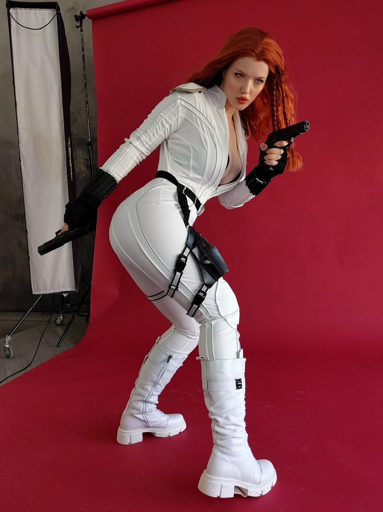 Lada Lyumos - Black Widow