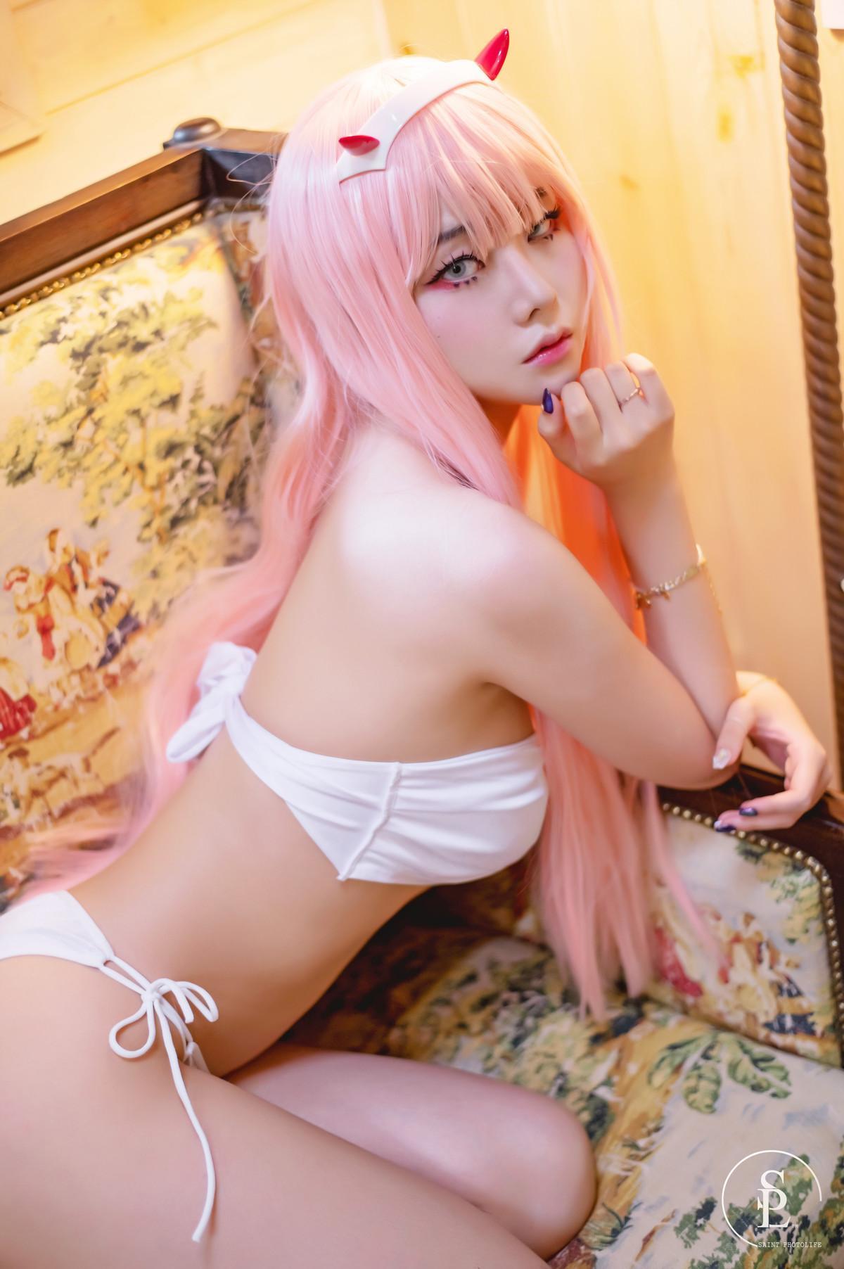 Yuna 유나, [SAINT Photolife] Zero Two(35)