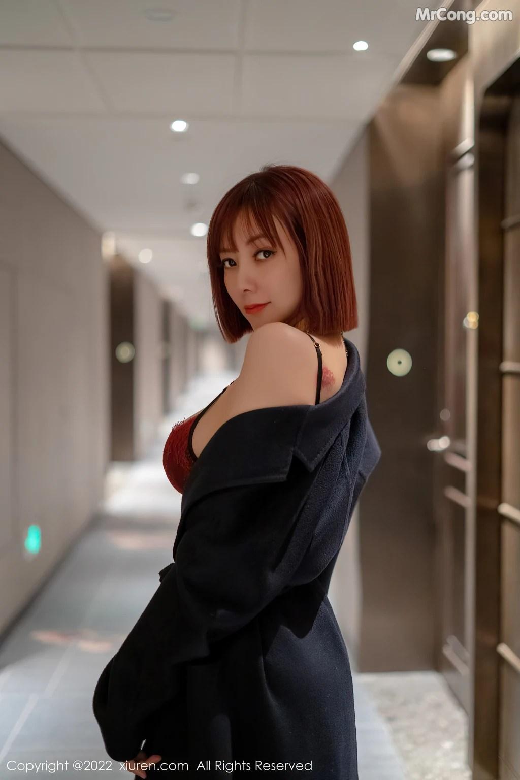 XIUREN No.4886: Victoria (果儿) (54 photos)(10)