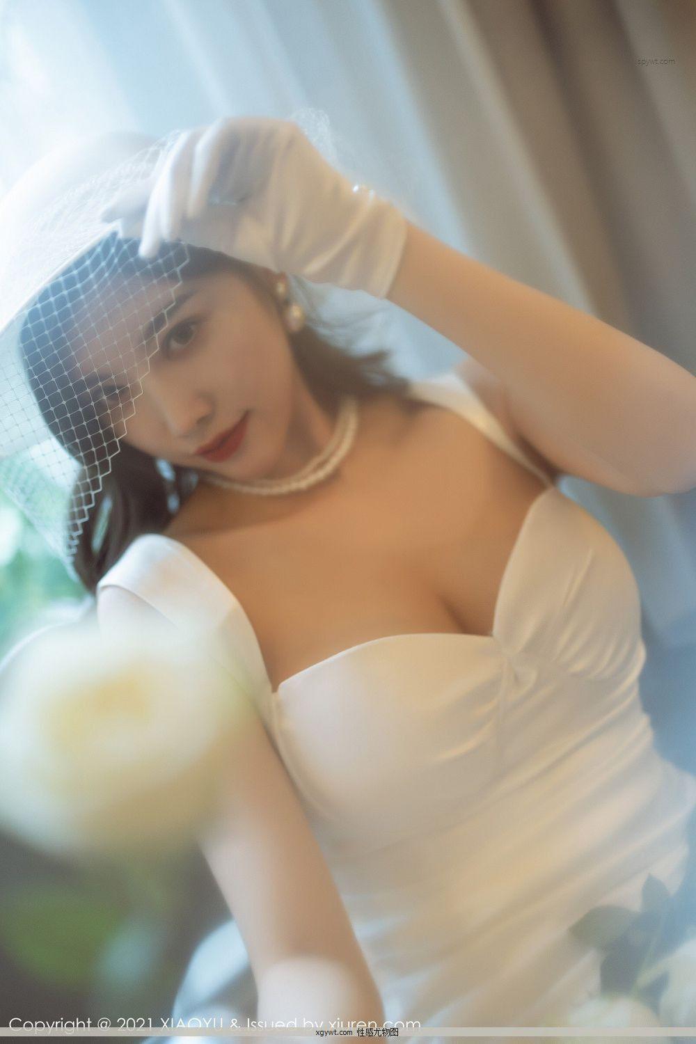 [小雨XiaoYu]Vol.587_女神杨晨晨sugar白月光与朱砂痣主题蕾丝吊袜极度魅力写真96P(42)