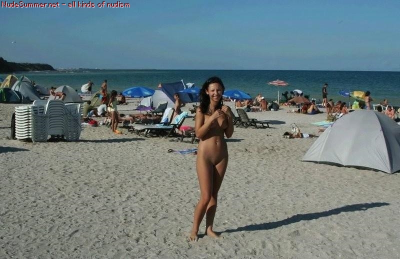 Entre Playas Bikinis y Nudistas 15 - MegaPost -