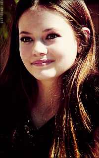 Mackenzie Foy BEBPcRLC_o