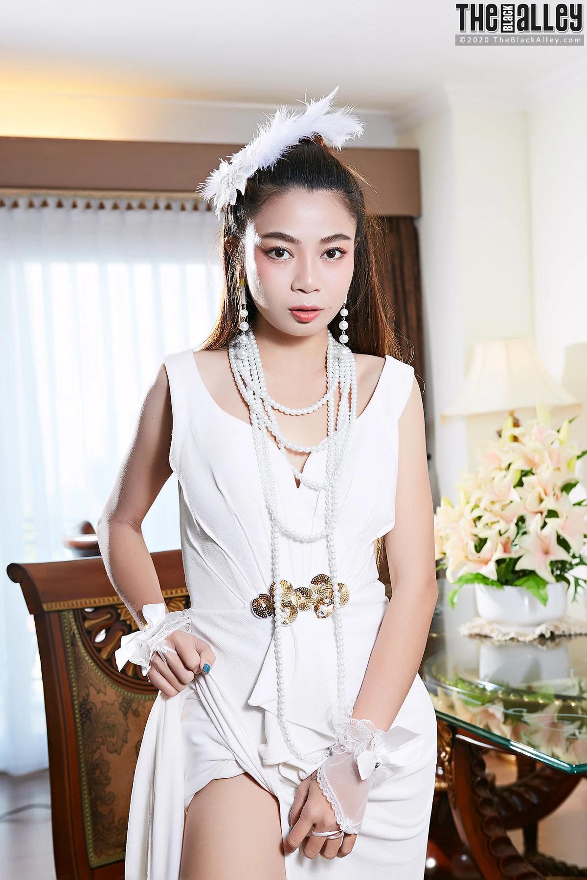 Juliet The Black Alley Photobook Set.26(3)