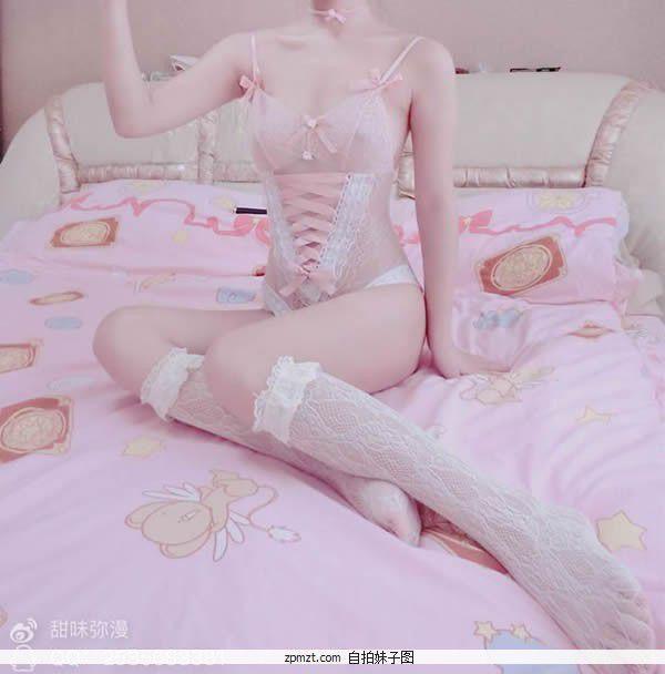 极品萝莉网红萌白酱之蕾丝连体衣无圣光人体套图写真(5)