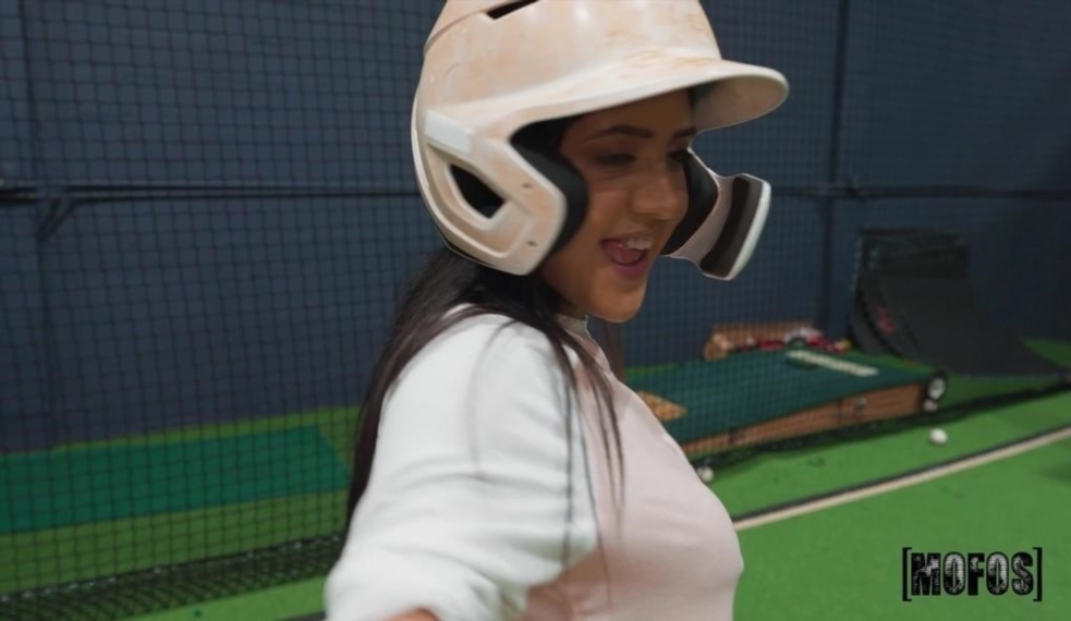 Alice Thunder, Alice Thunder - Indoor Batting Cages 1080p