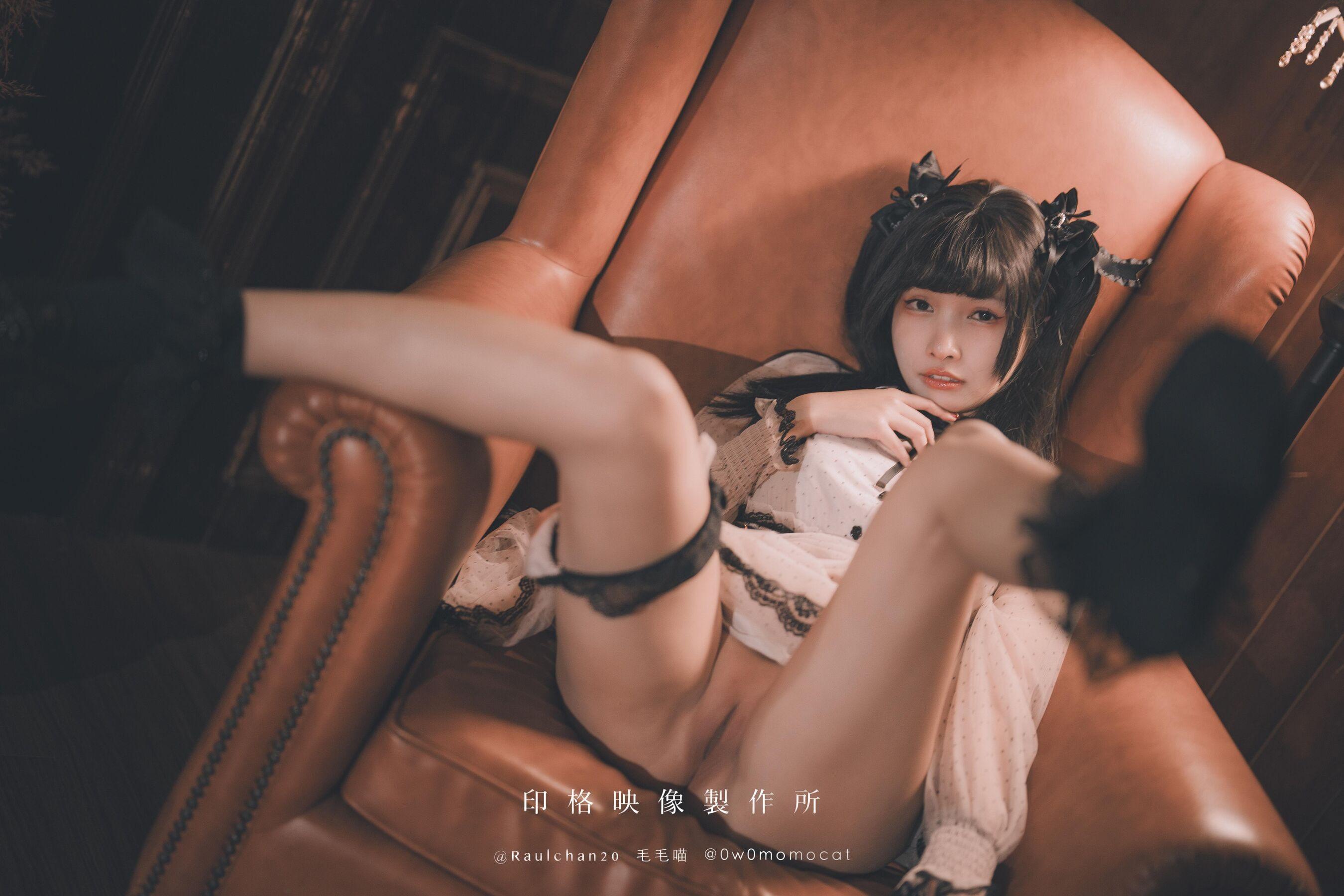 国模套图 慕慕Momo《你的玩偶女孩》(16)