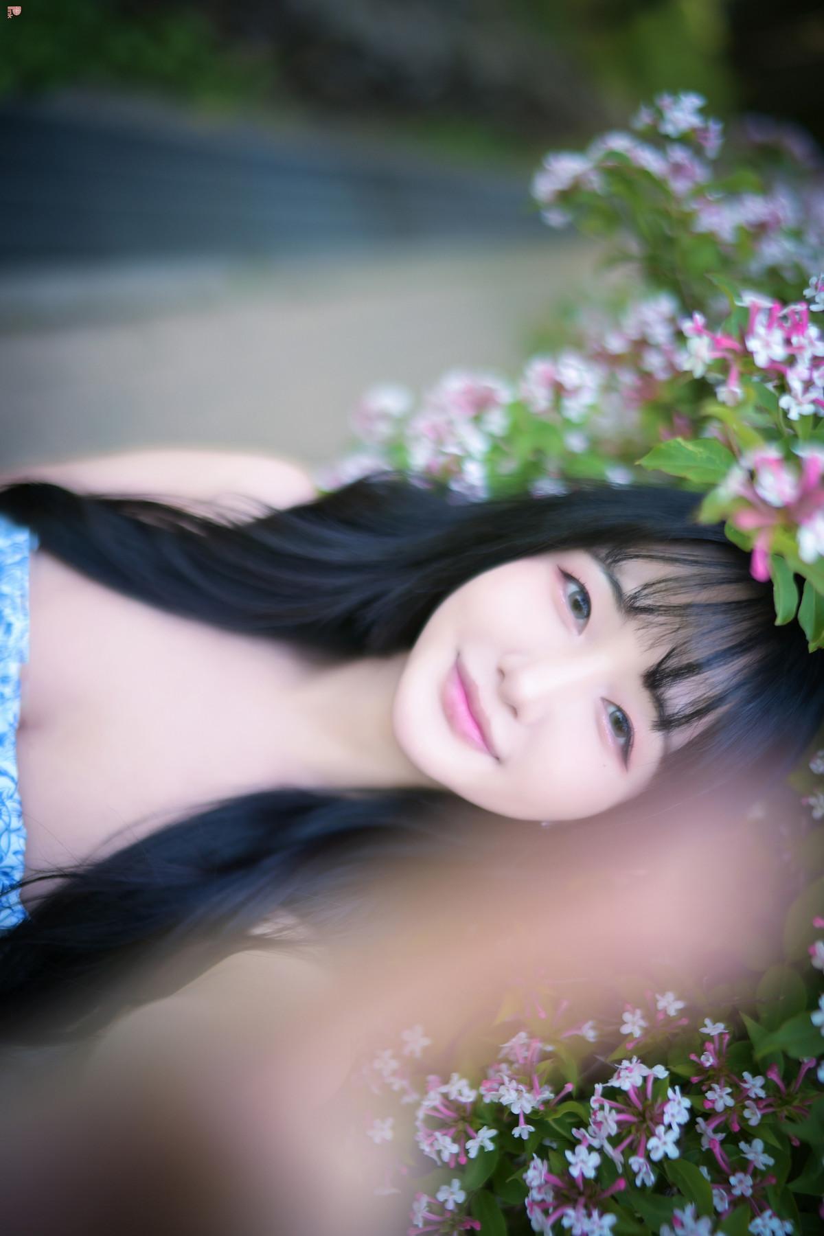 Han Jina 한지나, PINK Photobook ‘Sunshine’ Set.03(31)