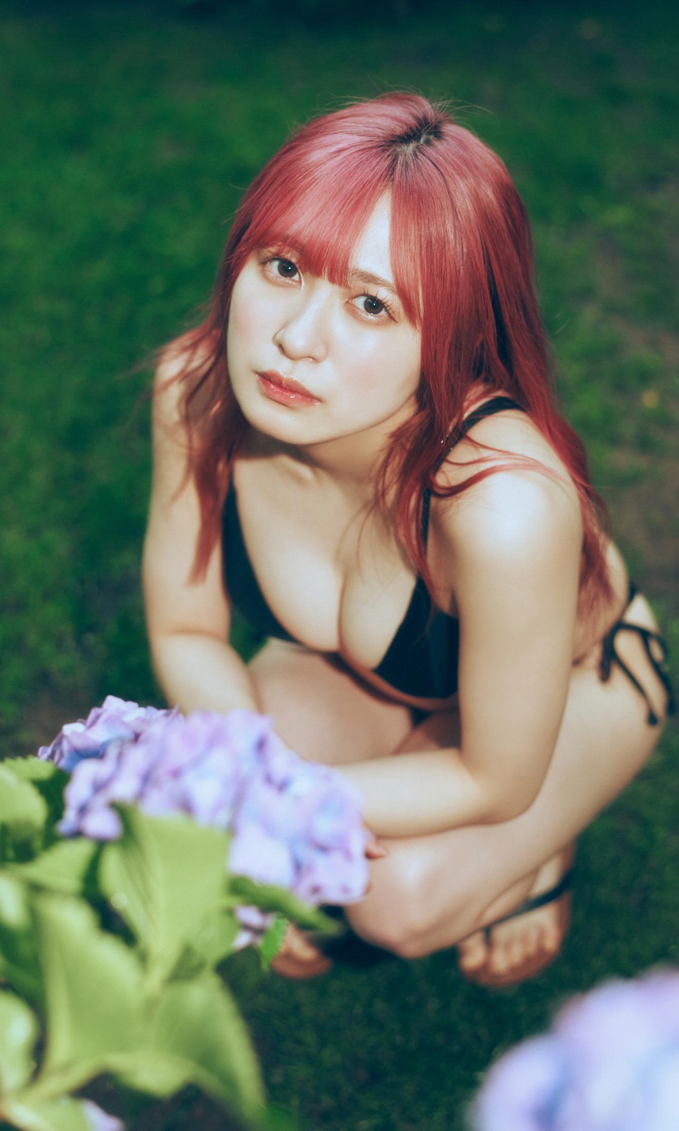 Nagisa Hayakawa 早川渚紗, 週プレ Photo Book 「梅雨なピンクダーク」 Set.01(1)