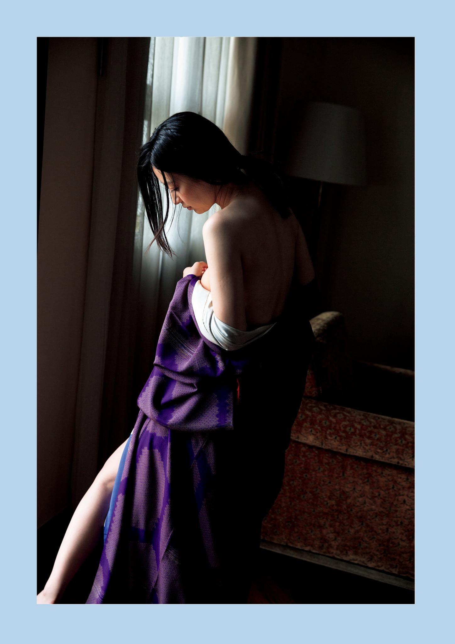 Rina Aizawa 逢沢りな, 電子版だけの特典カットつき 「Gekkan 月刊」 Set.02(17)