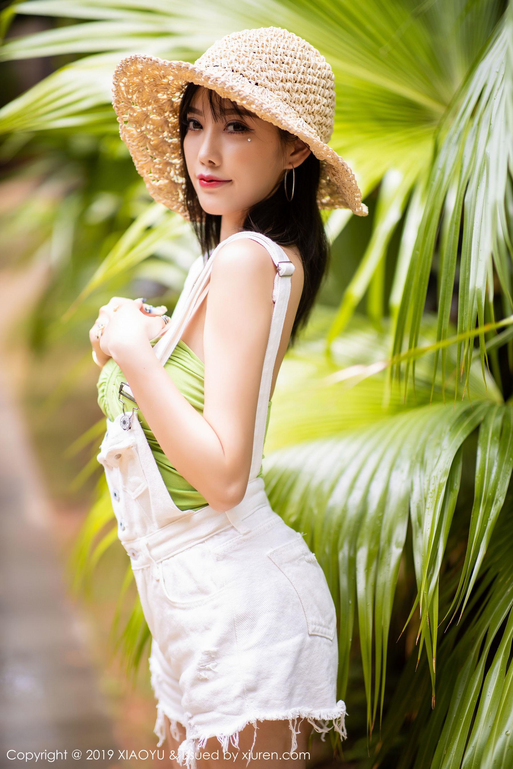 杨晨晨sugar《清纯甜美+性感诱人》 [语画界XIAOYU] Vol.204 写真集(54)