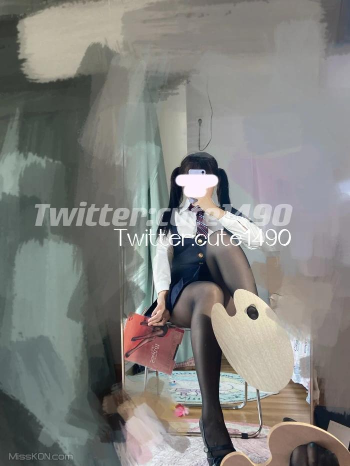 Coser@自整理福利姬: 六套合集 2024-10-22 (816 photos )(295)