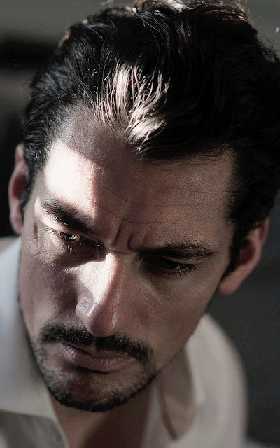 model - David Gandy CblK0B0a_o