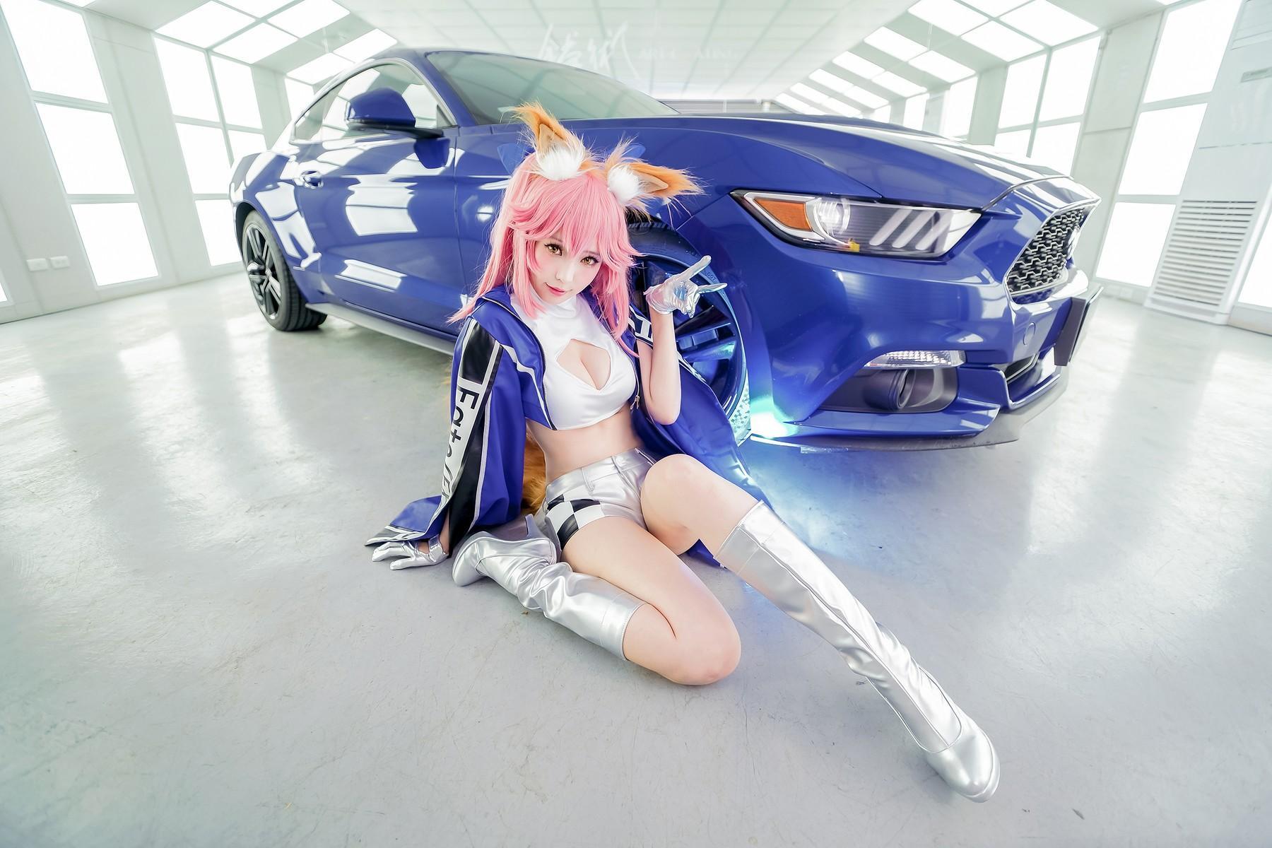 Cosplay ElyEE子 玉藻前赛车(14)