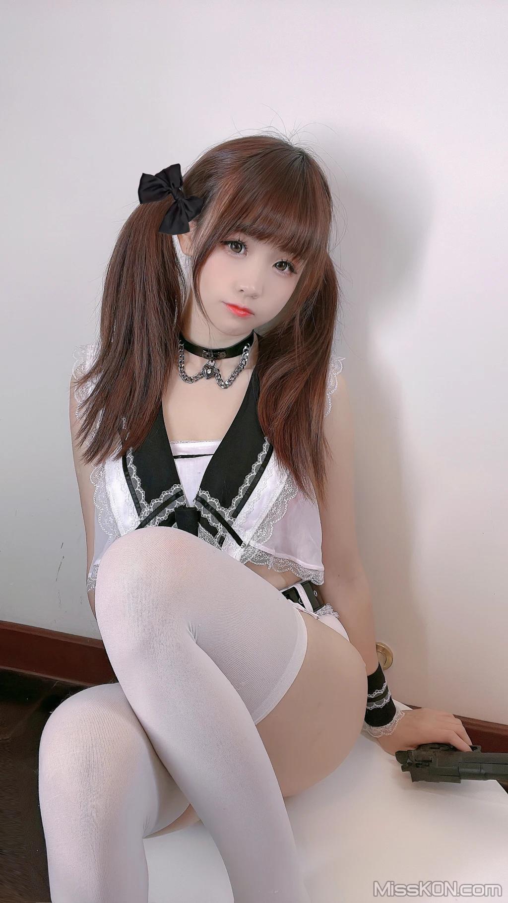 Coser@miko酱ww: mikoの白丝01 (241 photos)(180)