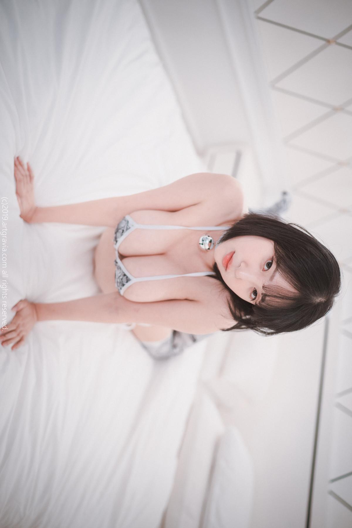 Kang Inkyung 강인경, ArtGravia Vol.123 Photobook Set.02(9)