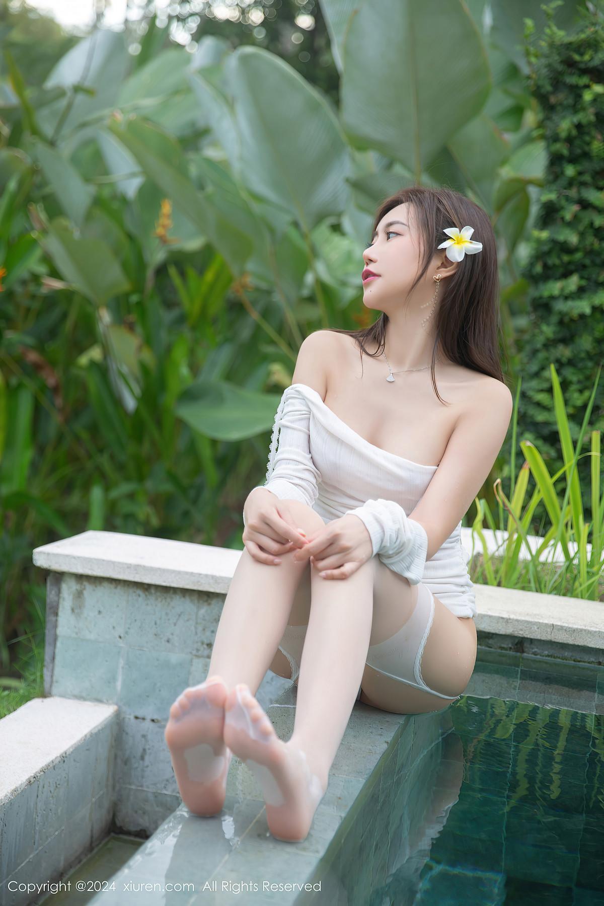 XiuRen秀人网 No.8522 绮里嘉ula(33)