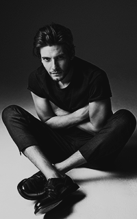 brunet - Ben Barnes JBrSeek7_o