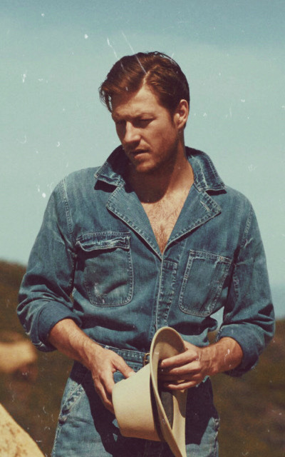 Luke Bracey Yy2PLIW9_o