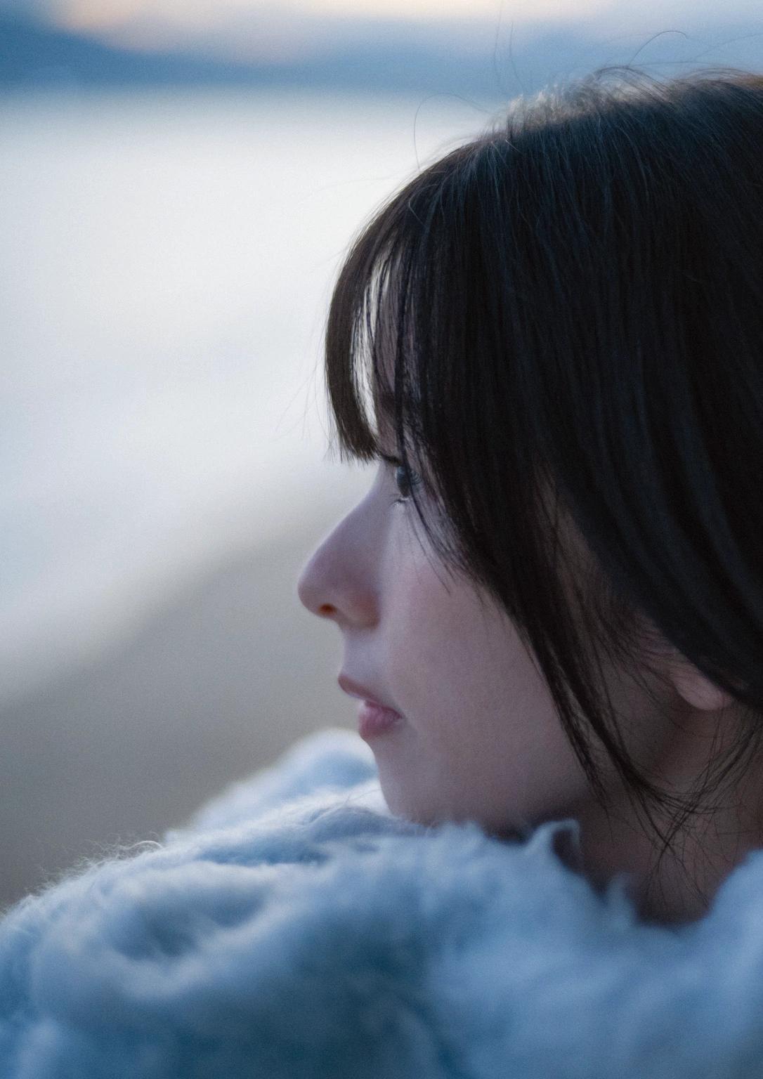 Kotoko Sasaki 佐々木琴子, 1st写真集 「明け方の夢」 Set.02(13)