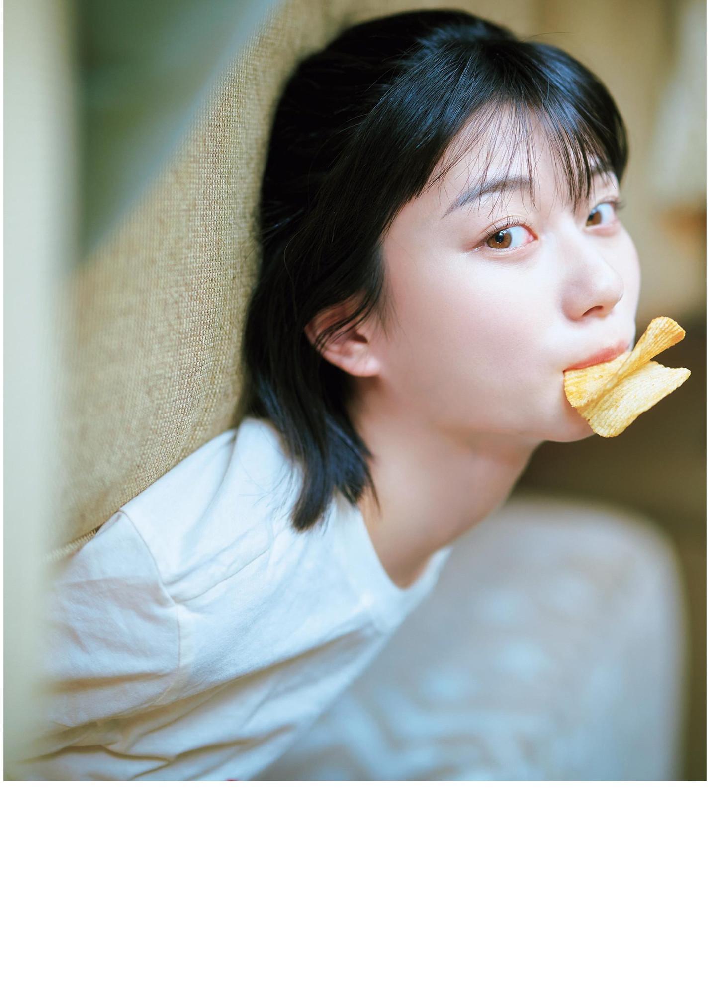 Kanna Seto 瀬戸環奈, 1st写真集 「Emerald」 Set.03(6)
