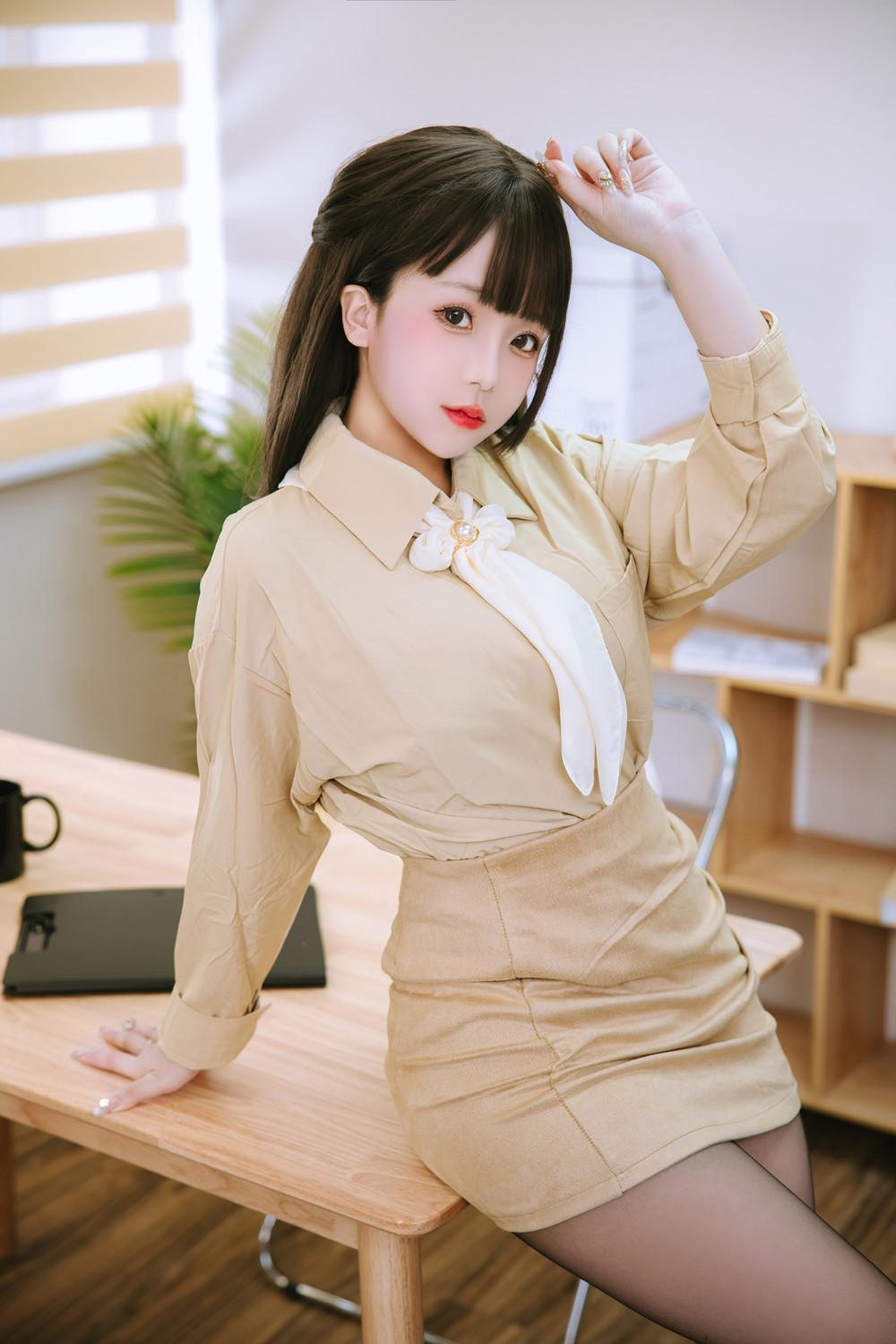 Cosplay Rinaijiao日奈娇 – 秘书 Set.01(9)