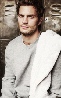 Jamie Dornan Q5AJrdh6_o