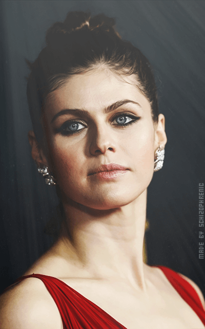 Alexandra Daddario ElndIXal_o