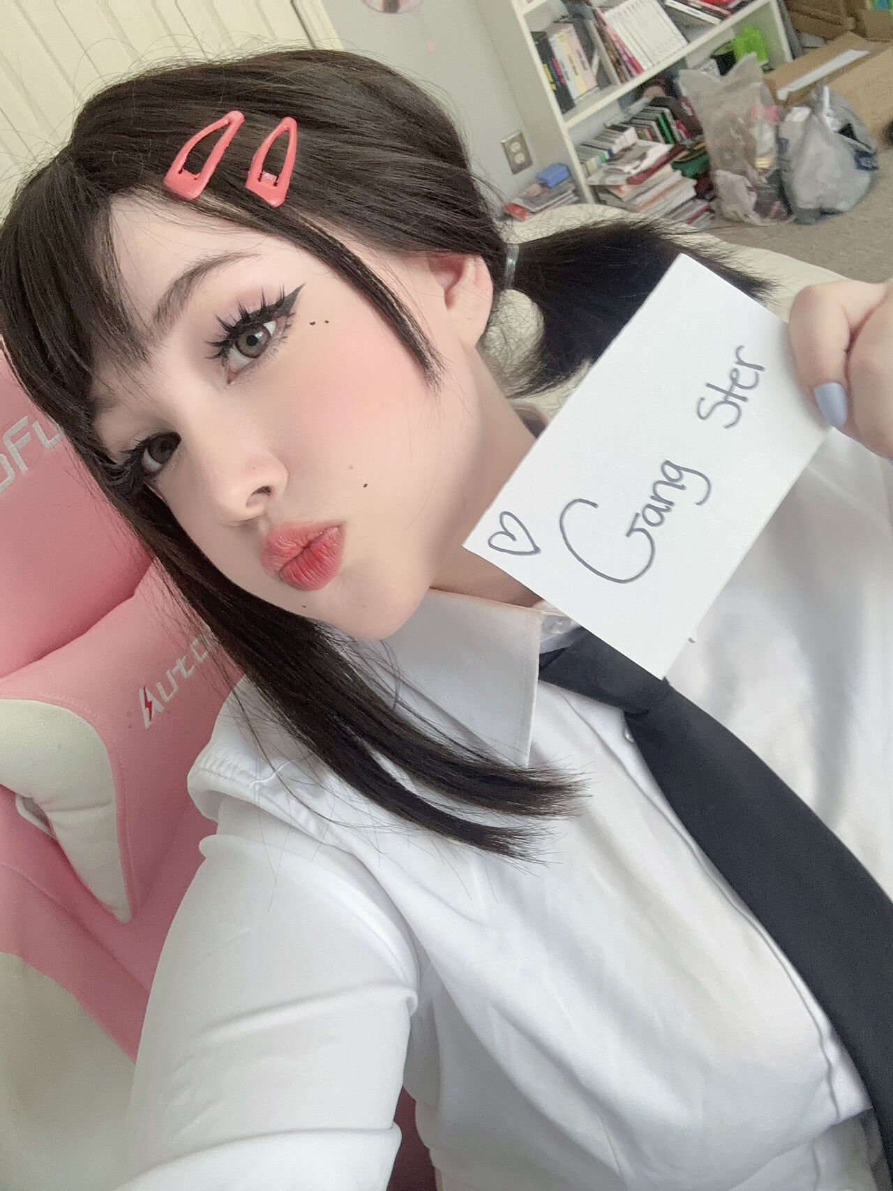 Junkenstein - Kobeni Fansigns