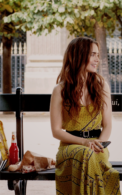 Lily Collins 6FHJEuzF_o