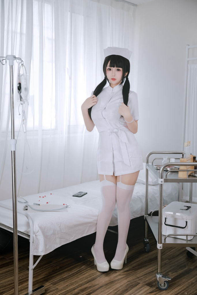 Hinajiao - NO.82 Clinic Nurse