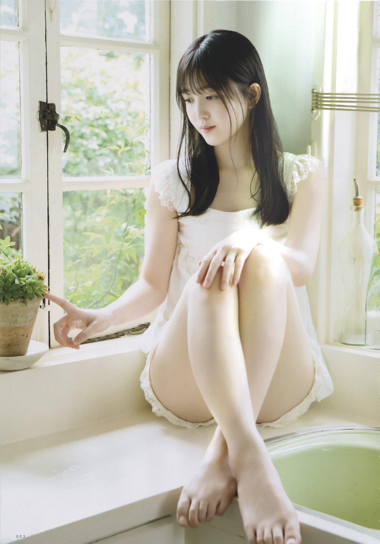 Shiori Kubo 久保史緒里, UTB 2020.10 (アップトゥボーイ 2020年10月号)(2)